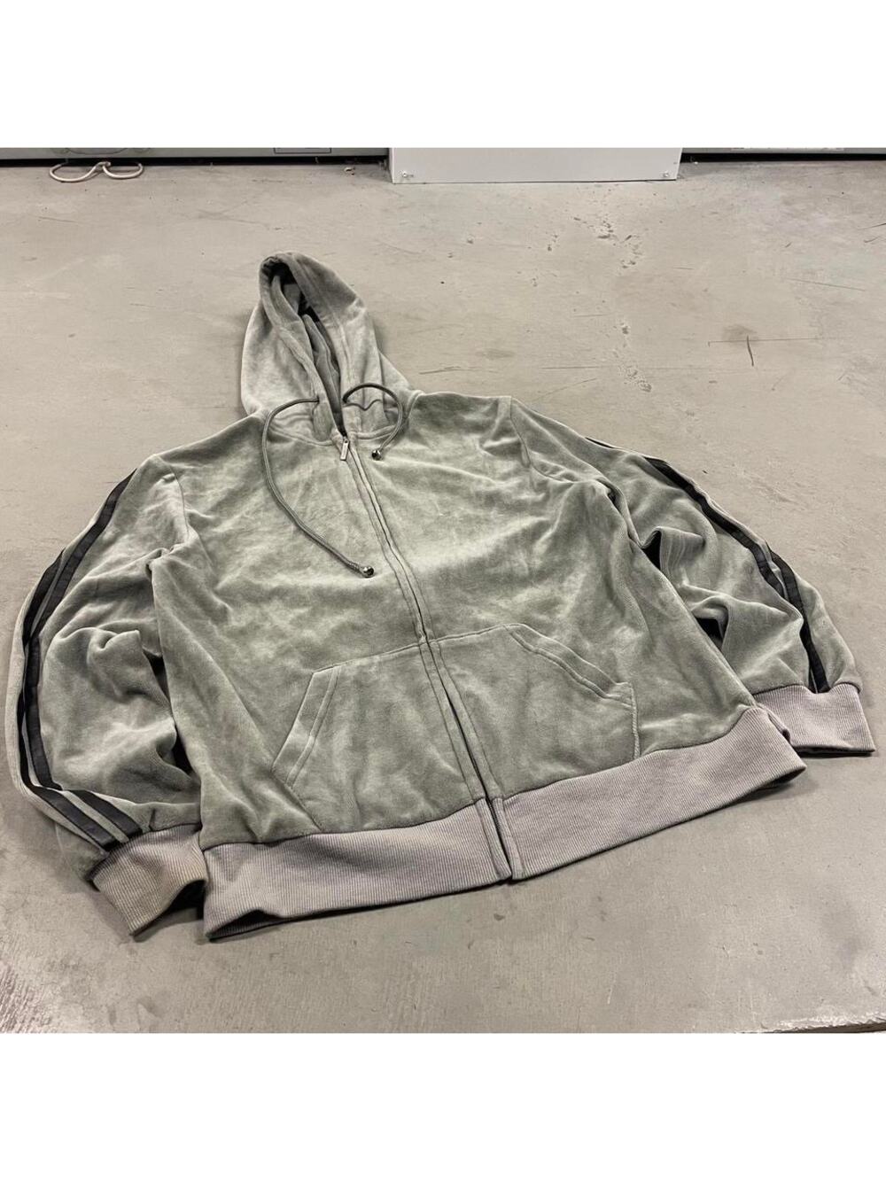 vintage y2k velour hoodie